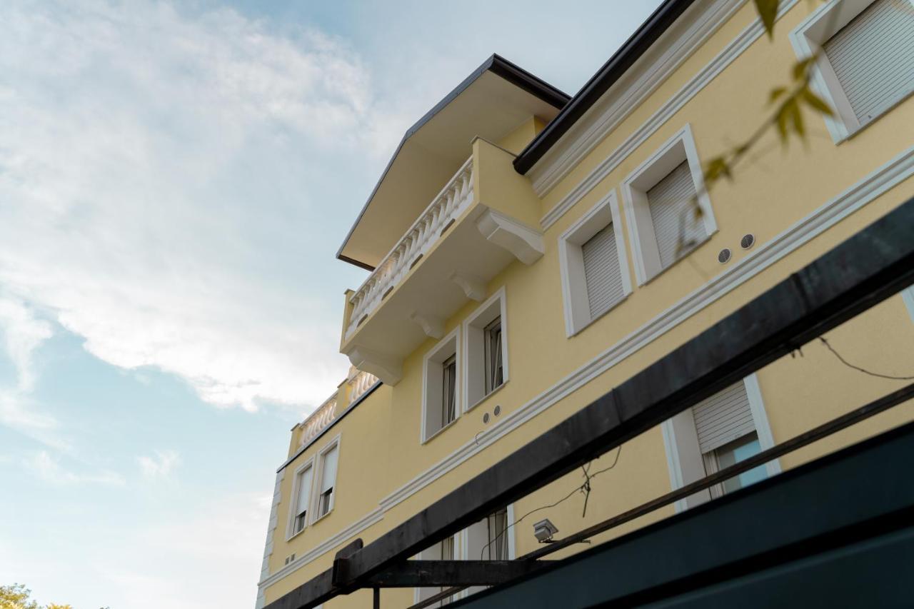Locanda Gaudemus Boutique Hotel (Adults Only) Sistiana Bagian luar foto